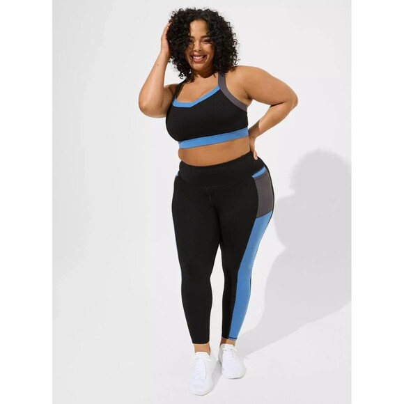 Torrid Full-Length Colorblock Side Pocket Active Legging Size 5 or 28 Plus - Picture 2 of 5